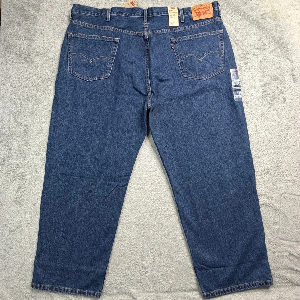 NWT Levis 550 Relaxed Fit Tapered Leg Jeans Mens Actual Size 48x28